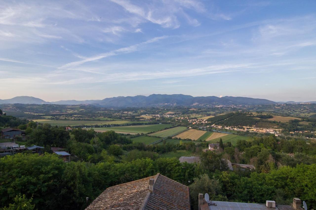 Torrita Tiberina La Valle Del Tevere المظهر الخارجي الصورة